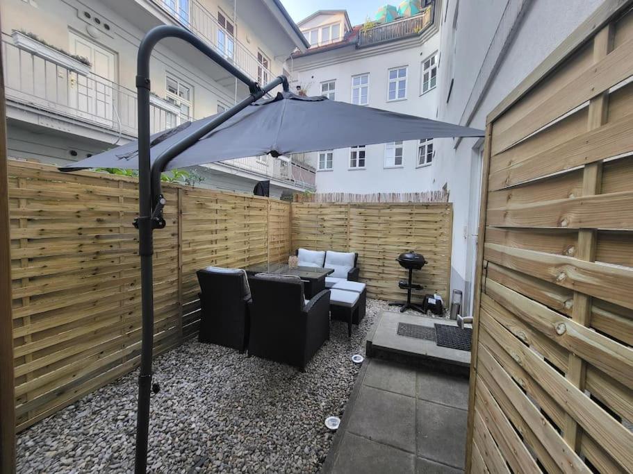 Exklusive Gartenwohnung Viena Exterior foto