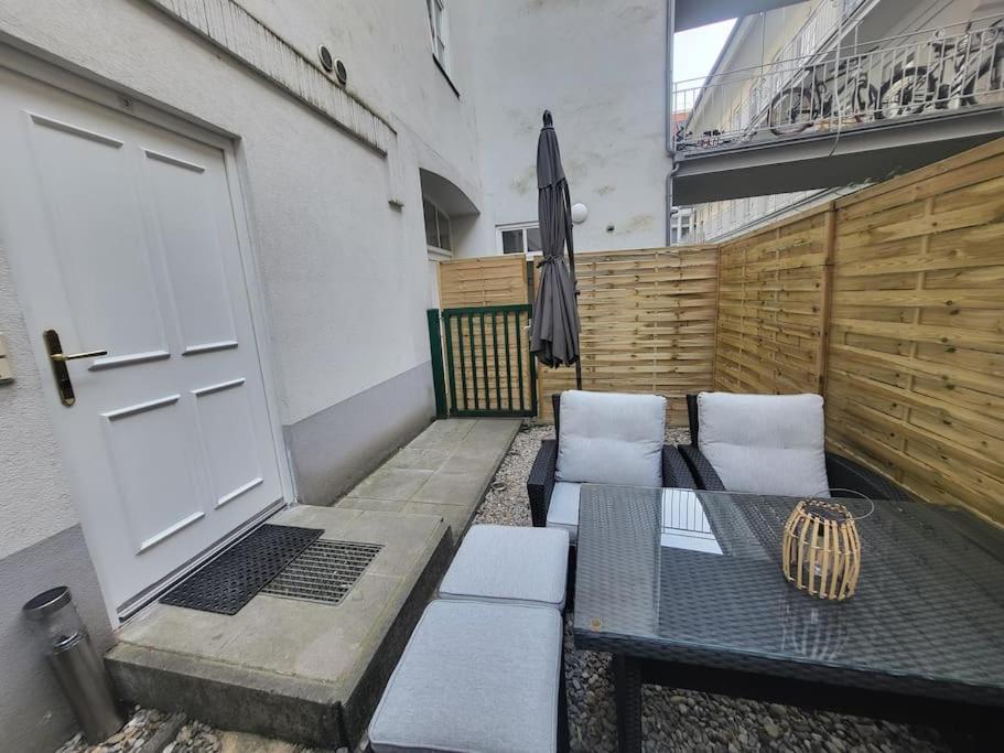 Exklusive Gartenwohnung Viena Exterior foto