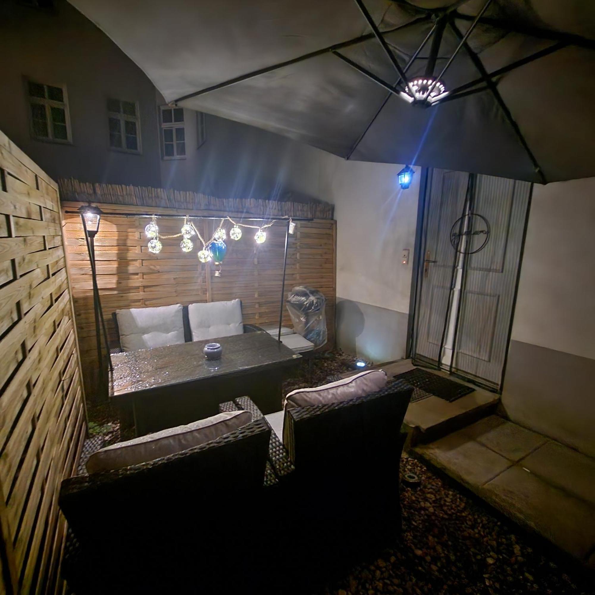 Exklusive Gartenwohnung Viena Exterior foto